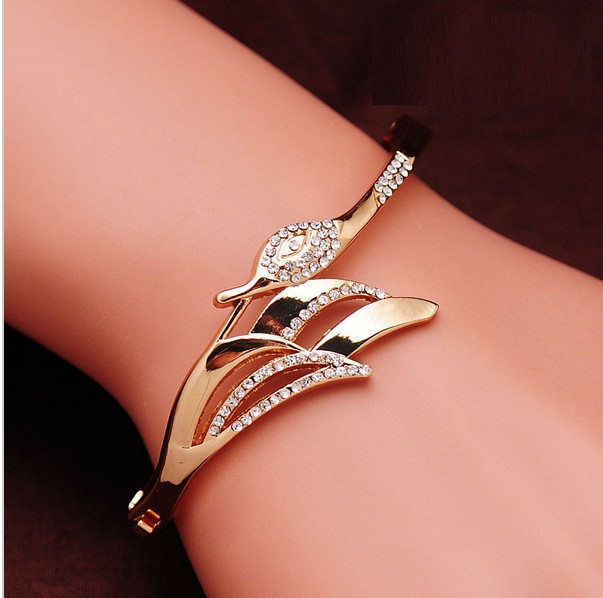 Art: 395 Gold Armband mit Strass